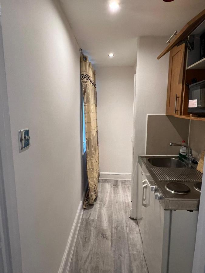 F4-Ground Floor Studio Fits 3 Near Paddington London Exterior photo